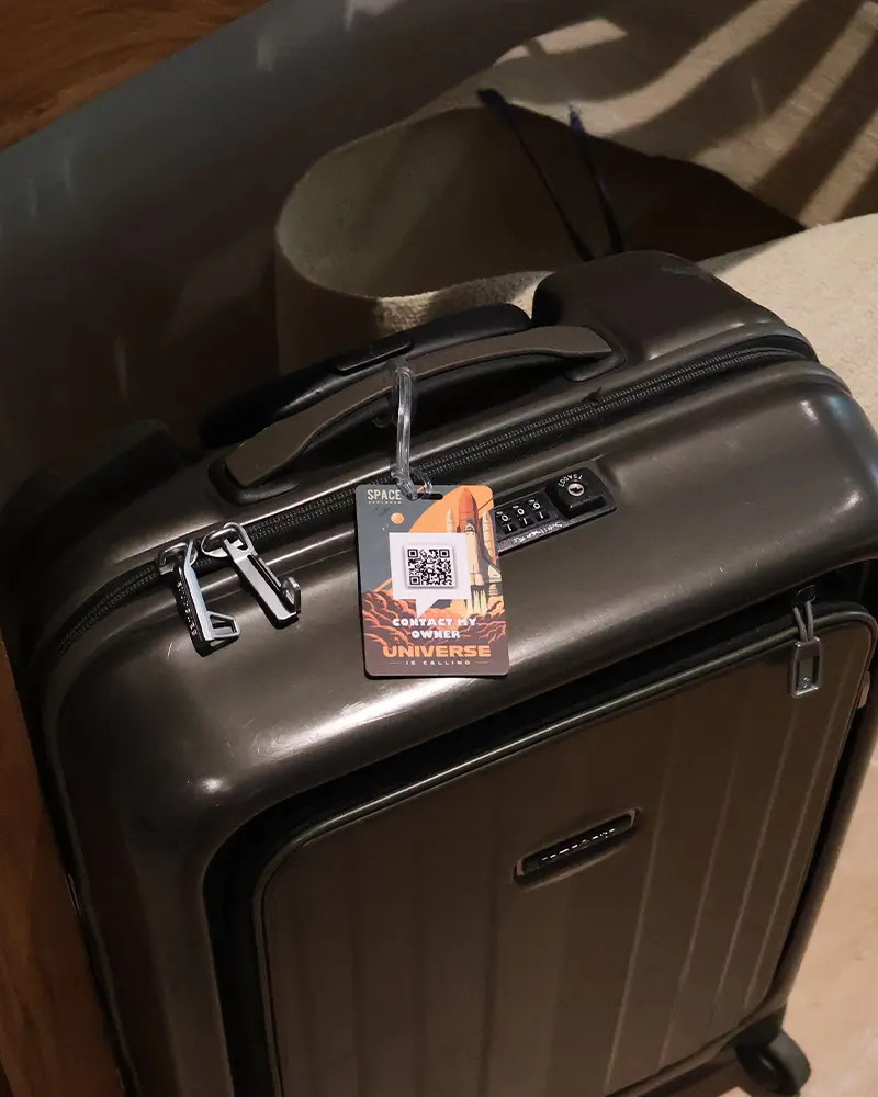SOS Luggage Tag Space Traveller